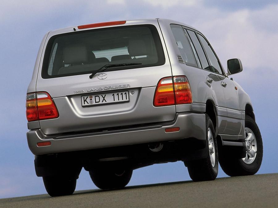  Toyota Land Cruiser 100 VX (J100-101) 1998 года  (фото 36 из 58)